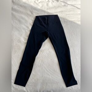 lululemon navy wunder under high-rise tight 25” size 8
